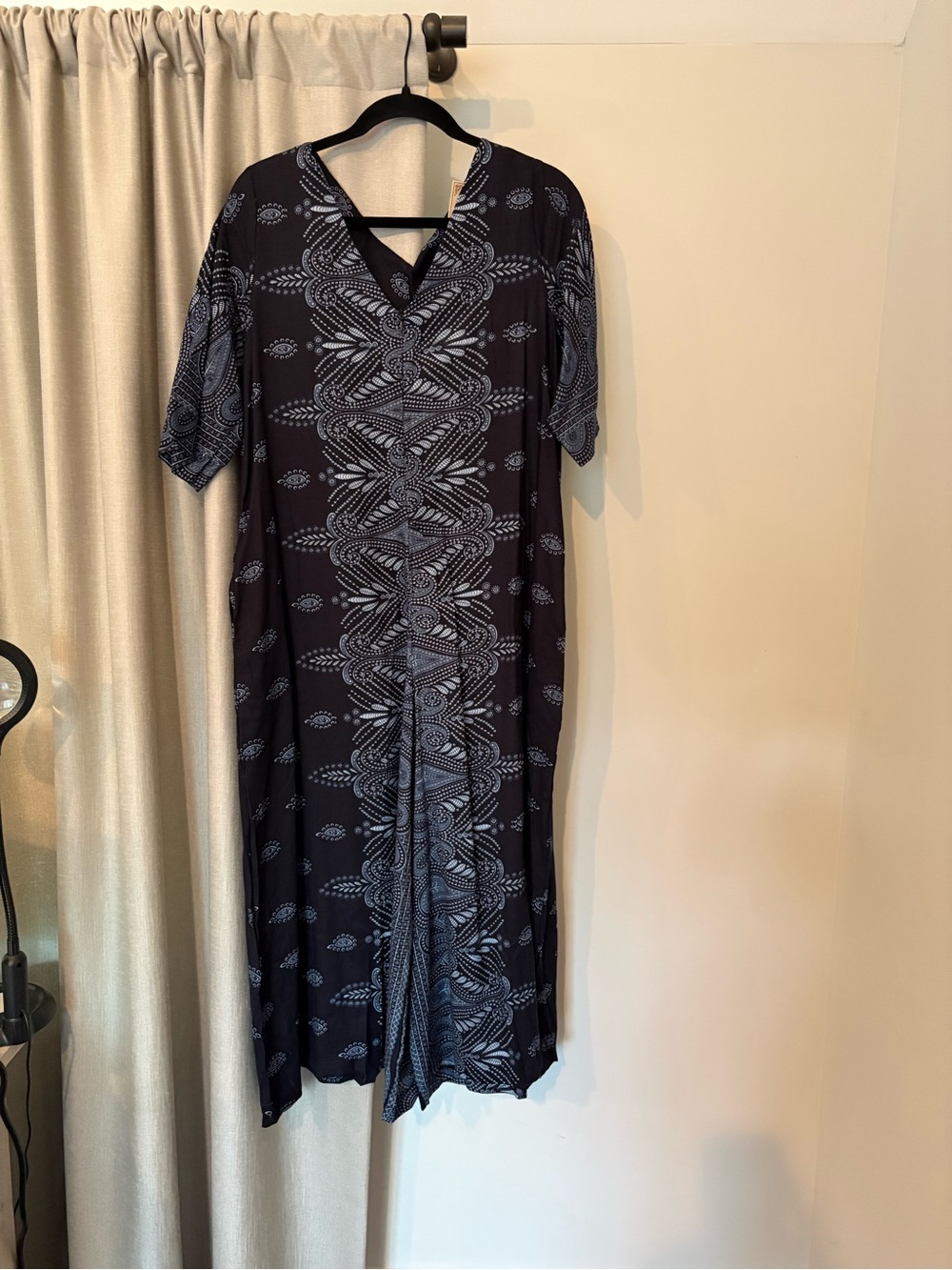 Women's Black & Blue Patterned V-Neck Wide Leg Jumper